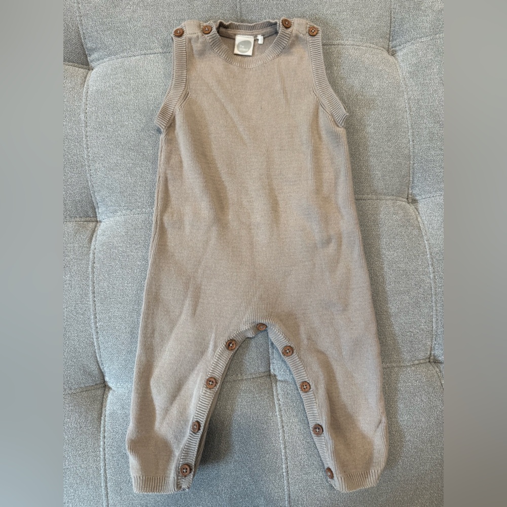 The littlest knitted overall in tan 6-12m adorable monotone stylish baby
